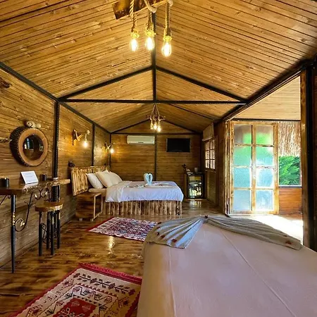 מלון Vrasna 1 דיקילי